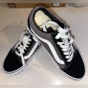 Vans kids Black and White Sneakers